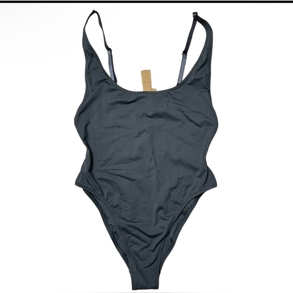 SKIMS Signature Scoop Neck One Piece Swimsuit in Gunmetal Size Large